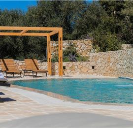 3 bedroom villa with pool & sea views, Makrades, sleeps 6